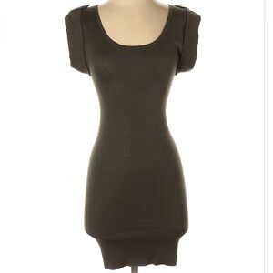 Bebe cap sleeve rib dress xs dark olive